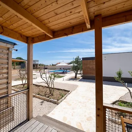 Prestige Villas Pool Yard Holiday park 4*